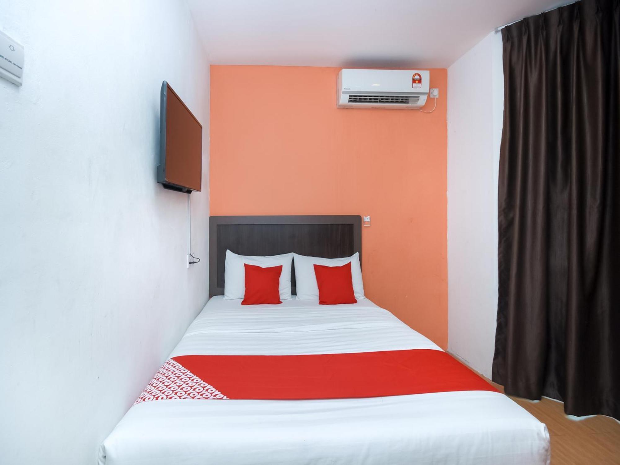 Oyo 1111 Harmony Stay Miri Bagian luar foto